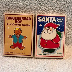 Vintage(80s) Cookie Cutters- Santa and Gingerbread Man